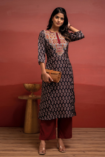 Black Floral Poly Kurta and Pants Set with Mirror, Thread Work and Telesales Detail