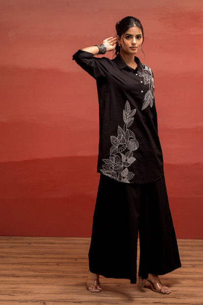 Black Solid Cotton Shirt and Pants Co-ord Set with Thread Work