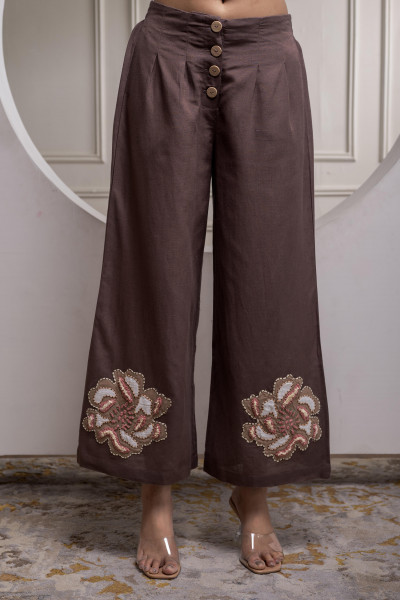 White & Brown Cotton-Viscose Embroidered Co-ord Set with Thread Work & Lace