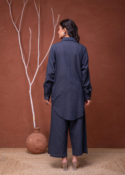 Viscose Linen Teal Embroidered Top and Pant Co-Ord Set with Thared Work