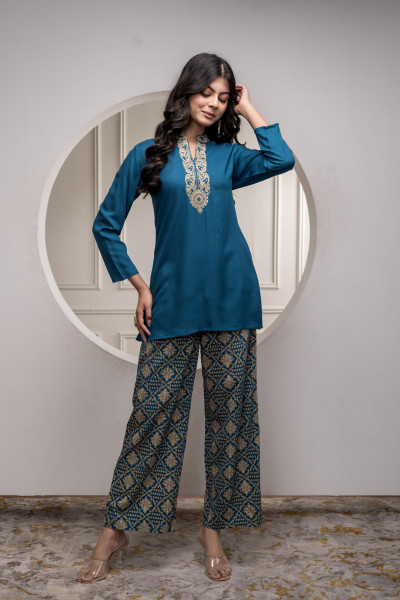 Viscose Teal Embroidered Kurta Pant Set with Zari & Mirror Work