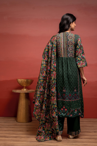 Bottlegreen Floral Viscose Kurta Pant Dupatta Set with Thread Work and Sequence
