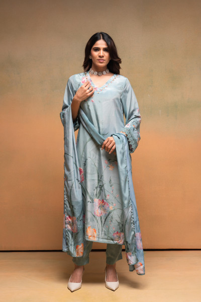 Mint Meadow Elegance