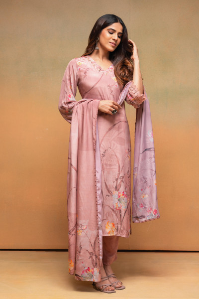 Peach Floral Embellished Straight Kurta Pant and Dupatta Set with Beads & Sequence Work