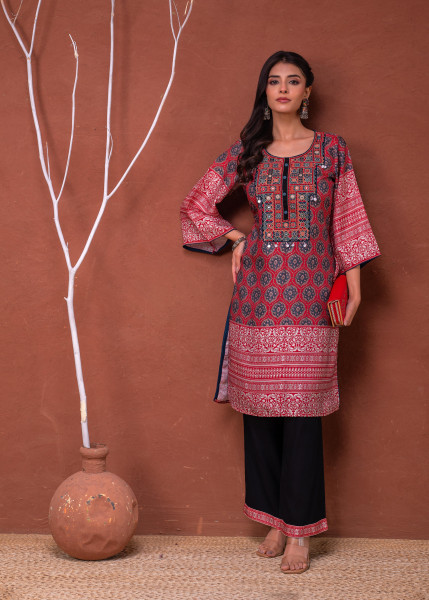 Polycotton Maroon Embroidered Kurta Pant Set with Mirror, Thared Work & Tassels