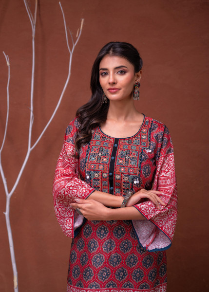 Polycotton Maroon Embroidered Kurta Pant Set with Mirror, Thared Work & Tassels