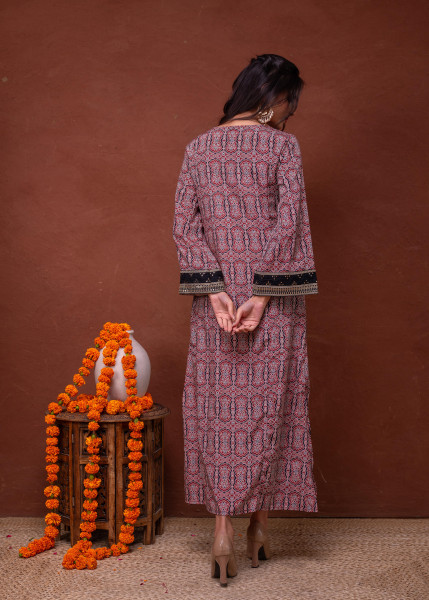 Black & Brown Ethnic Motif Embroidered Straight Kurta with Zari & Mirror Work