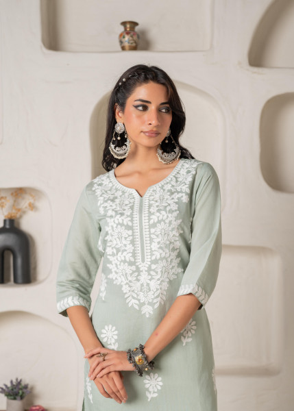 Mint Solid Embroidered Straight Kurta Pant Set with Thread Work