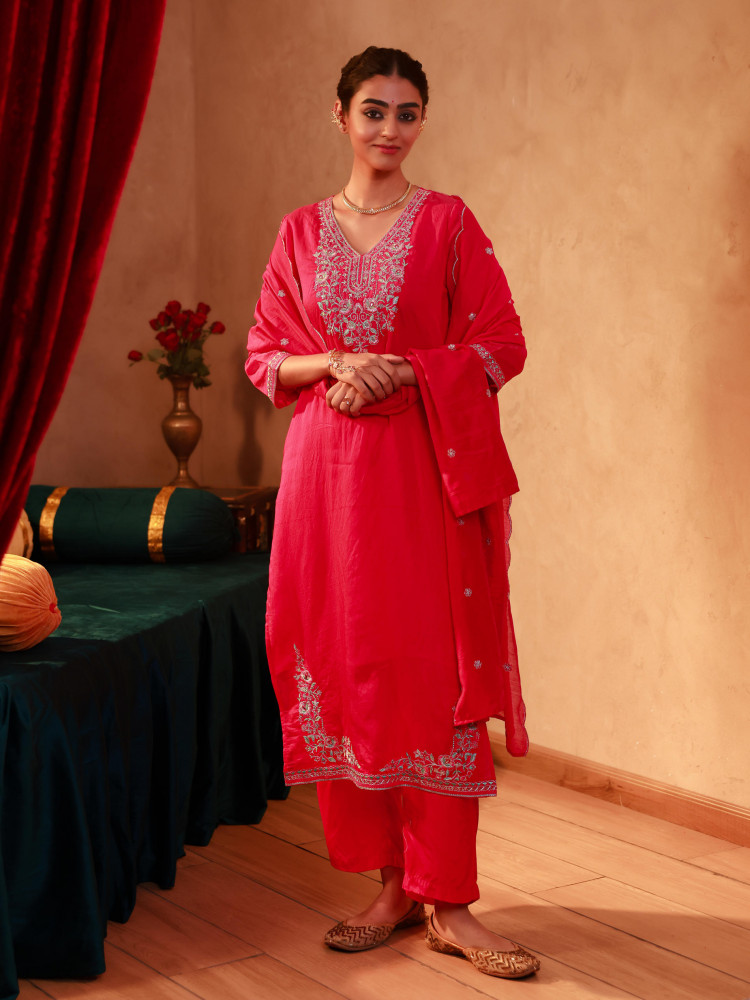 Fuchsia Viscose Straight Kurta with Pants &amp; Dupatta Set with Thread &amp; Zari Work