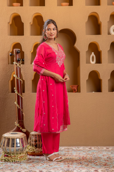 Fuchsia Viscose Straight Kurta with Pants & Dupatta Set with Thread & Zari Work