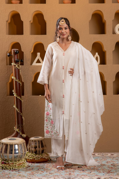 Ivory Viscose Kurta with Pants & Dupatta Set with Mirror & Thread Work