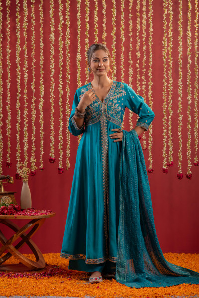 Rama Green Viscose Solid Fit & Flared Kurta With Pants & Dupatta Set With Mirror, Thread, Dori & Sequence Work