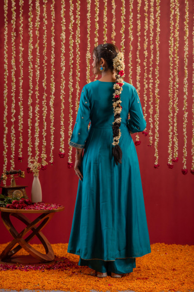 Rama Green Viscose Solid Fit & Flared Kurta With Pants & Dupatta Set With Mirror, Thread, Dori & Sequence Work