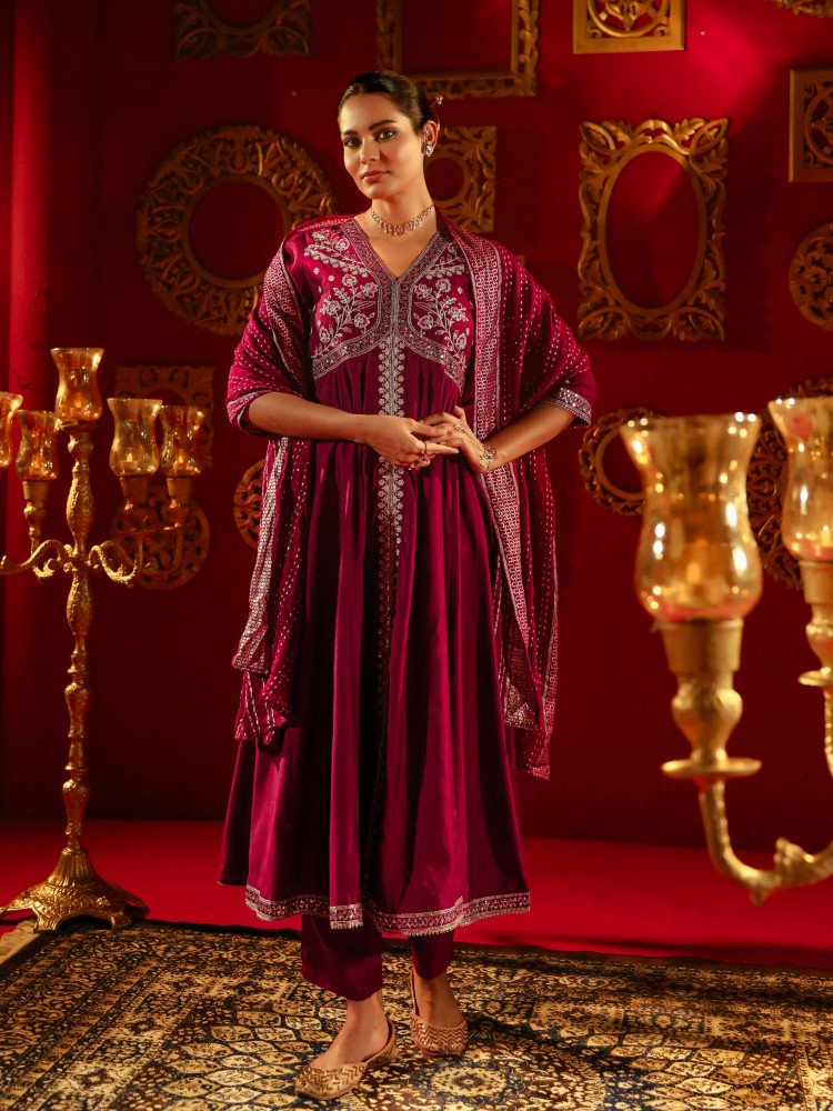 Wine Viscose Solid Fit &amp; Flared Kurta With Pants &amp; Dupatta Set With Mirror, Thread, Dori &amp; Sequence Work