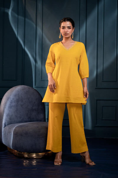 Women's Mustard Striped Cotton Kurta &amp; Pants Co-ord Set with Zari Work