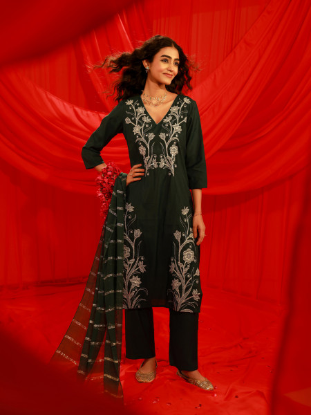 Mehandi Green Solid Embroidered Straight Kurta Pant and Dupatta Set with Thread Work
