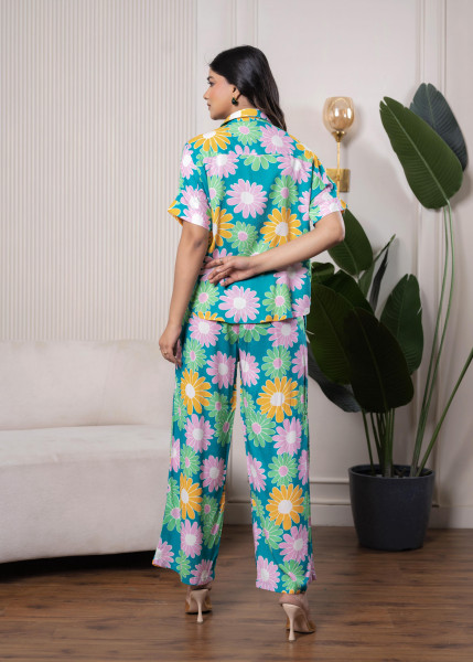 Lamora Tropical Daisy Co-ord Set