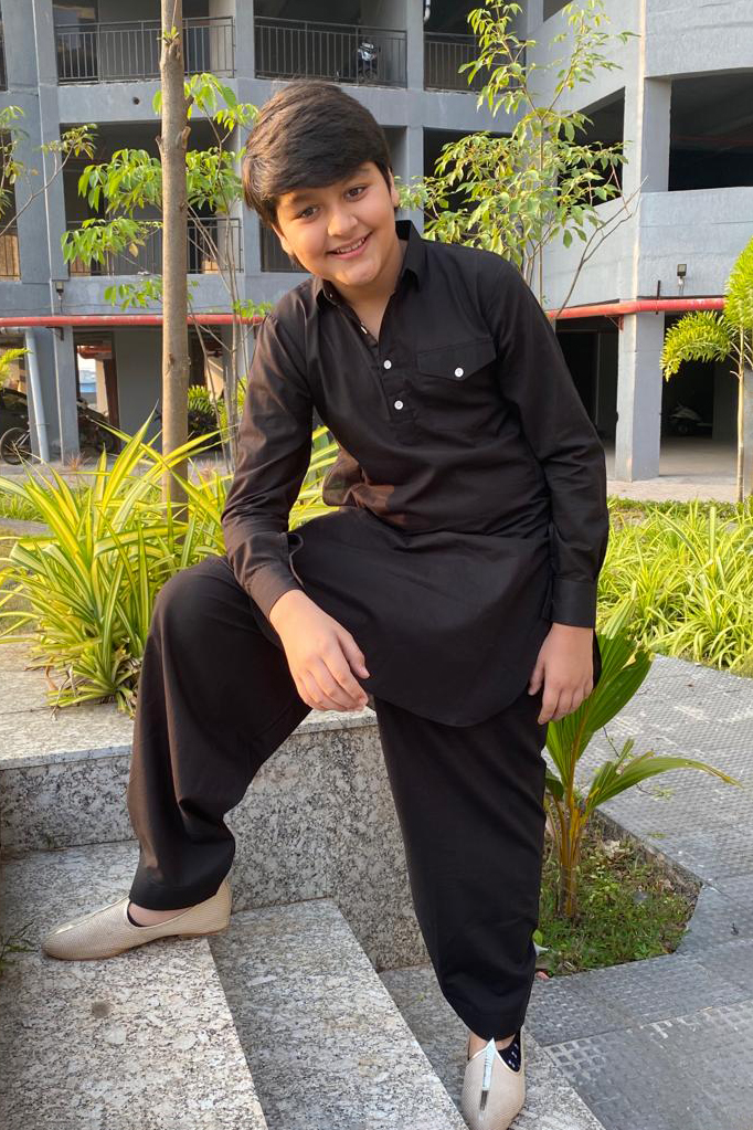 Black Pathani Set