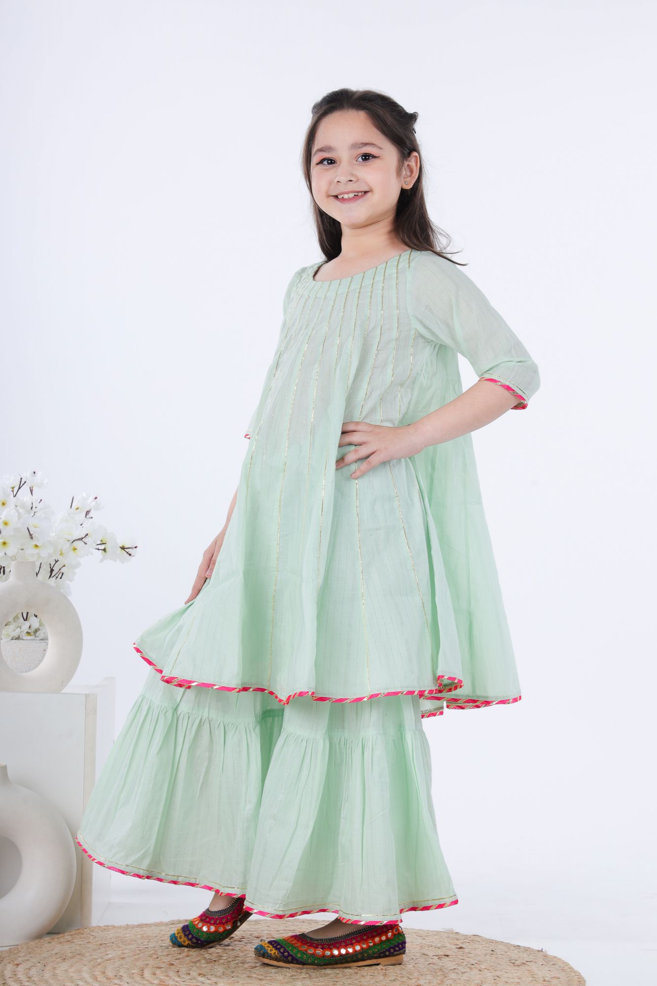 Najma Sharara Set