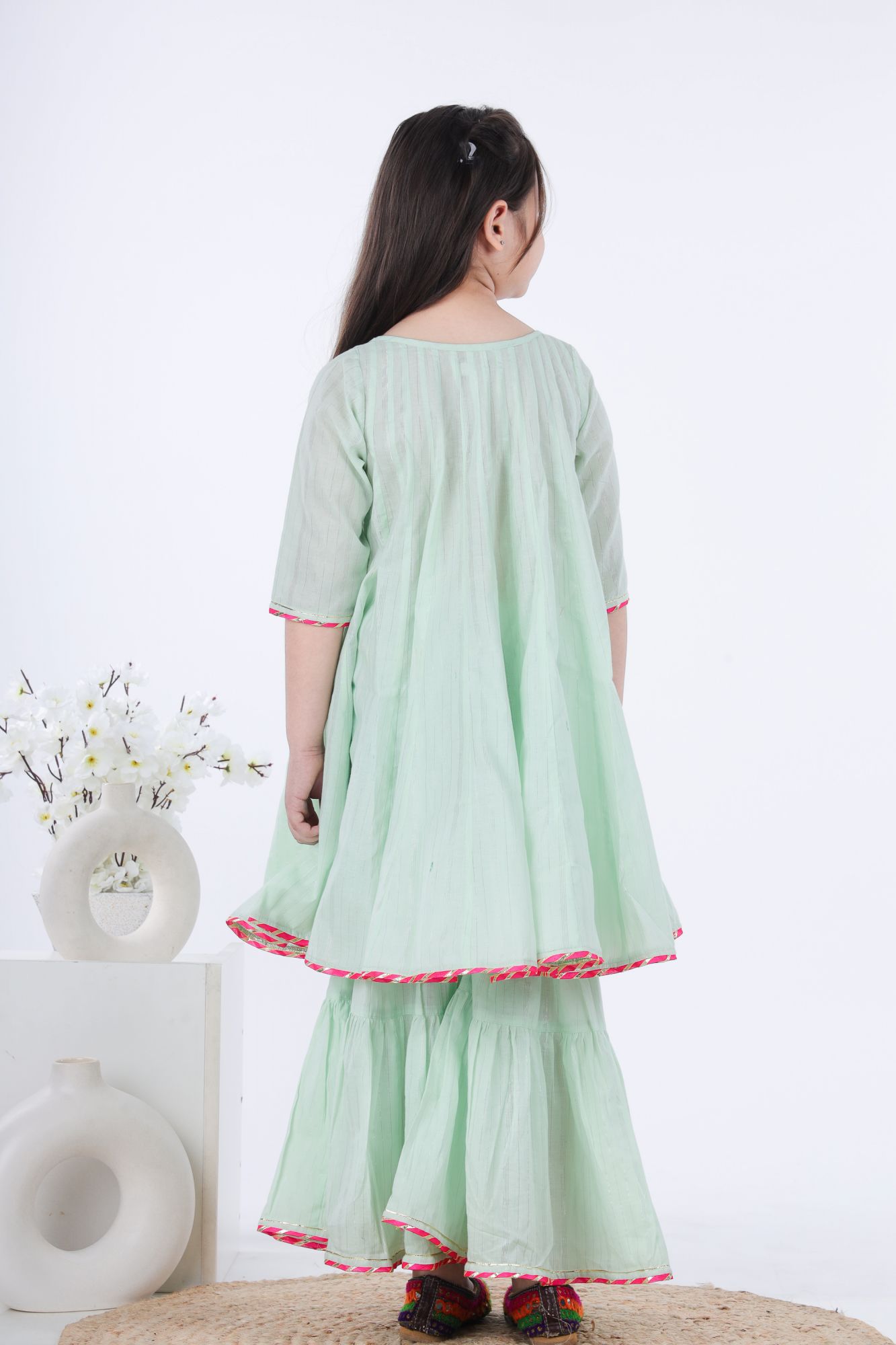 Najma Sharara Set
