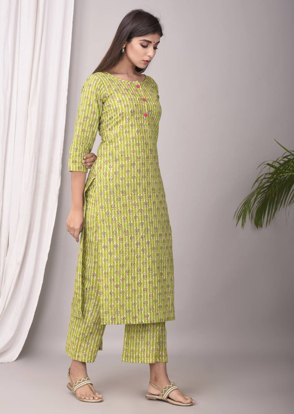 KACHHI KERI SUIT SET