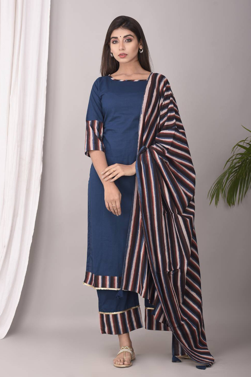 MORPANKHI SUIT SET