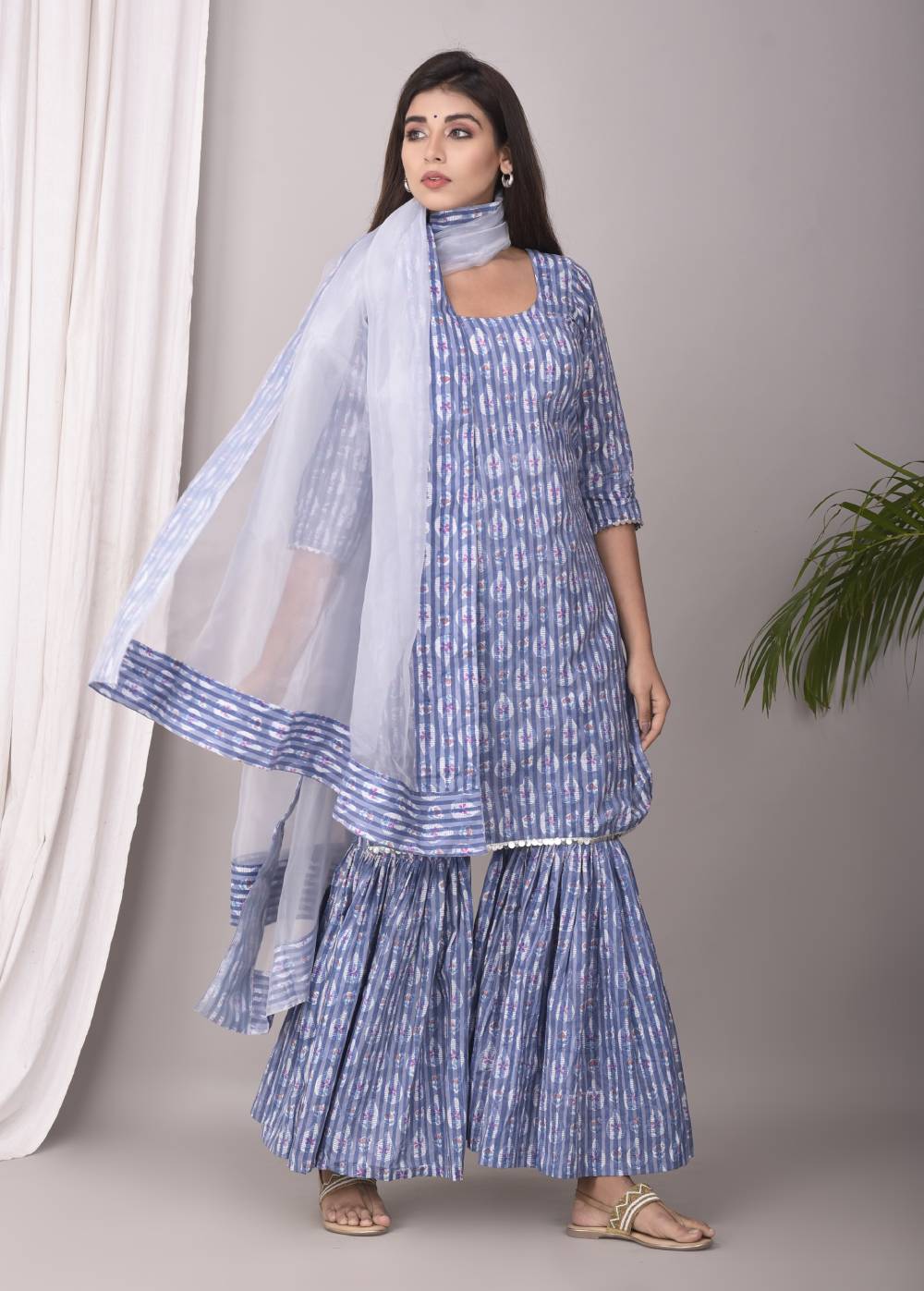 IVY SHARARA SET
