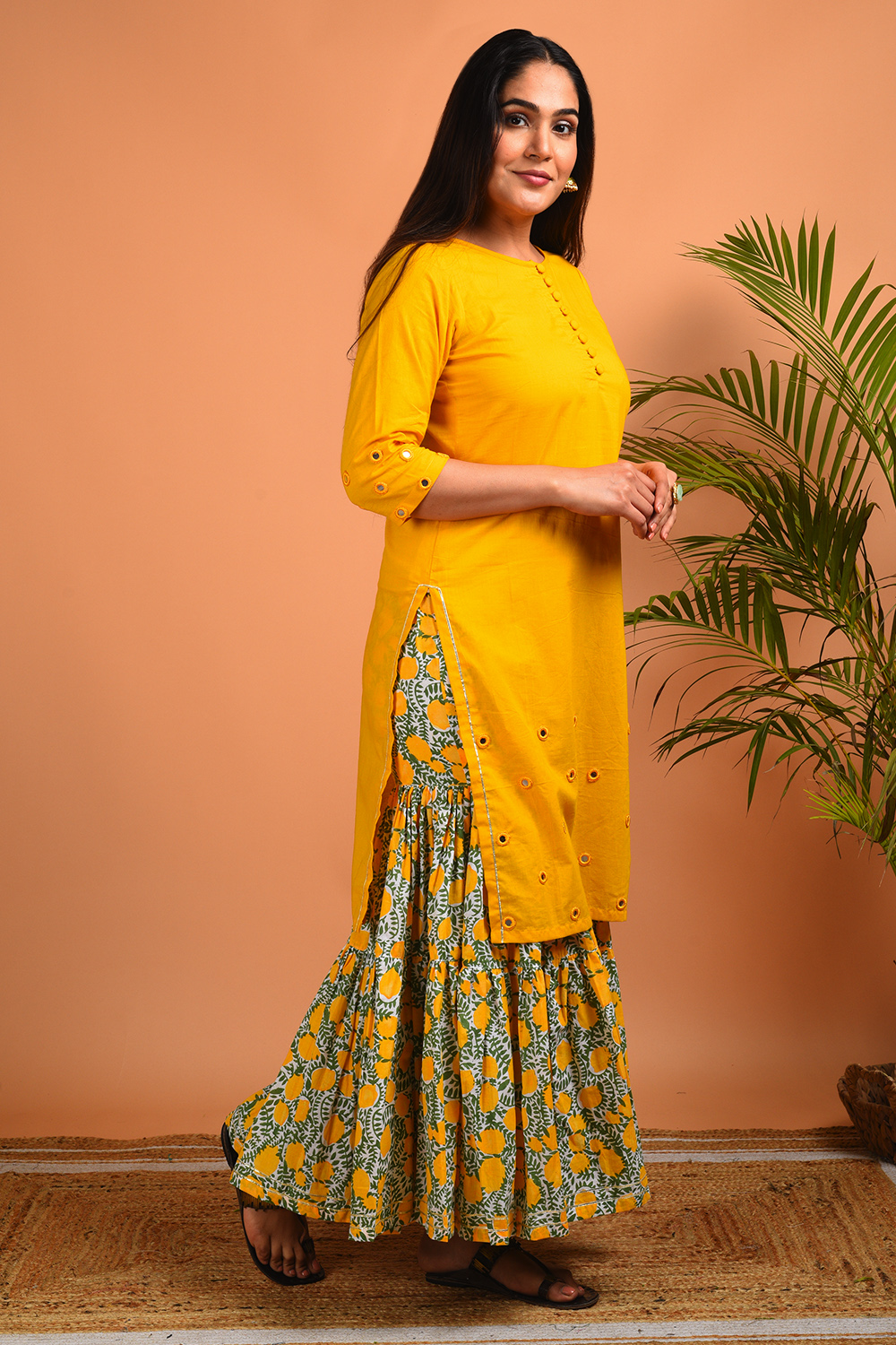 Faiz Sharara set