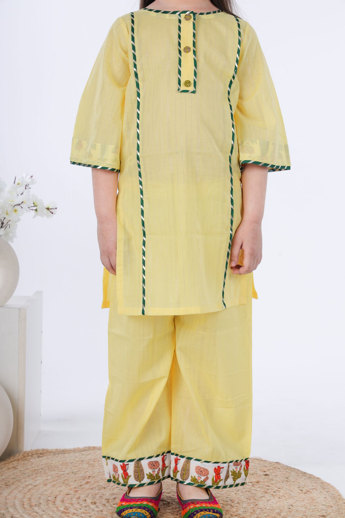 Zard Suit Set