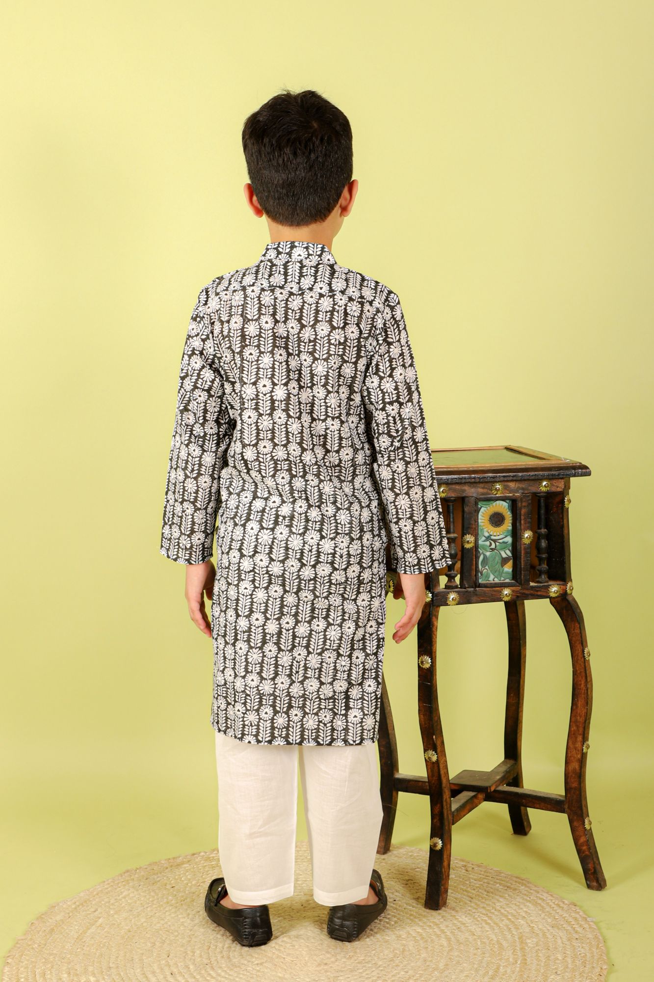 Daffy Kurta Set