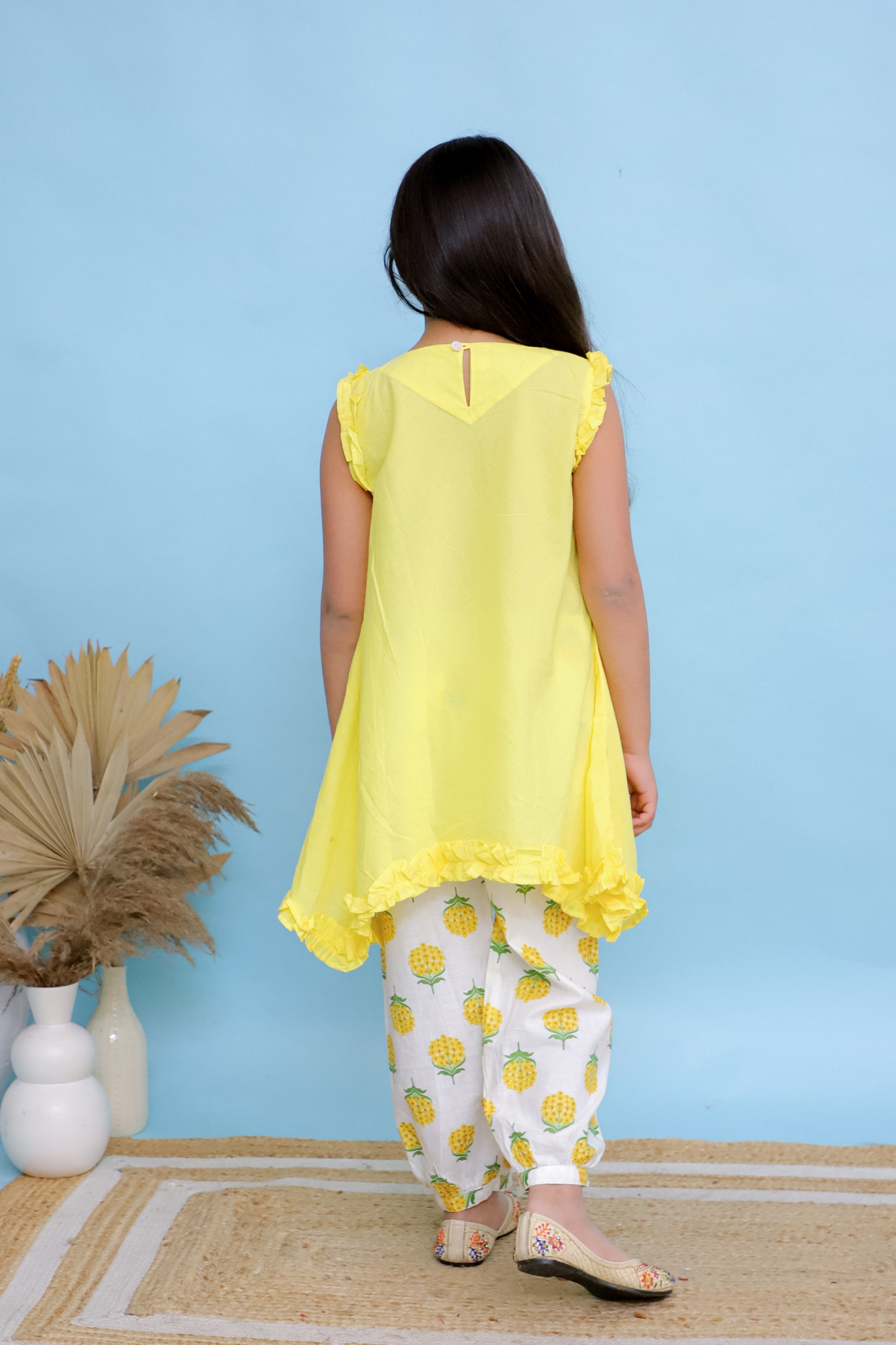 Patang Suit Set