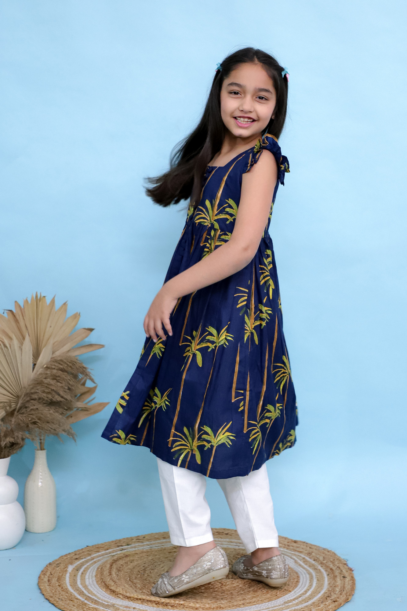 Palm Printed Cape Set