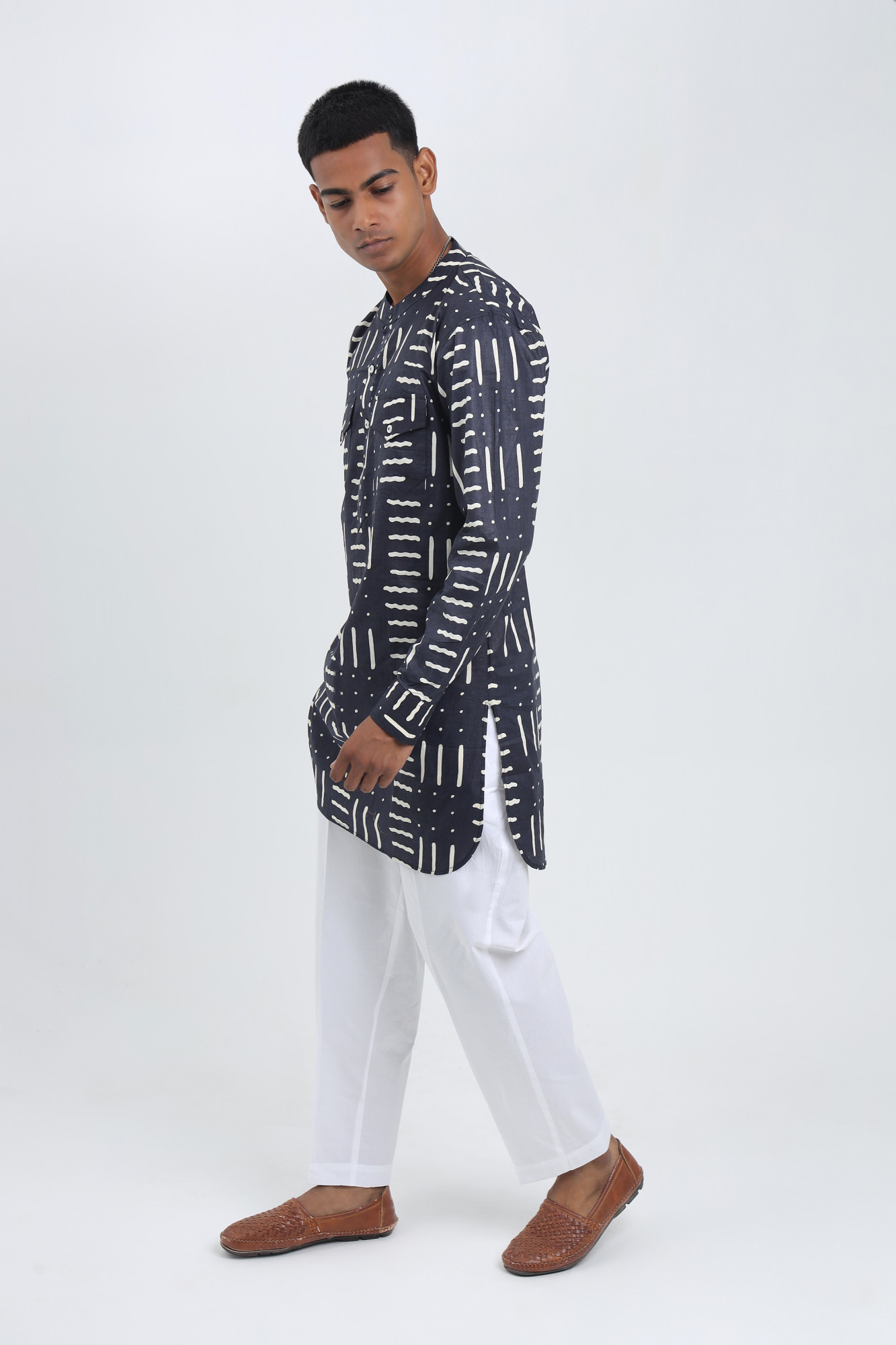 Raah Navy Cotton Kurta for Men  Printed Relaxed Fit