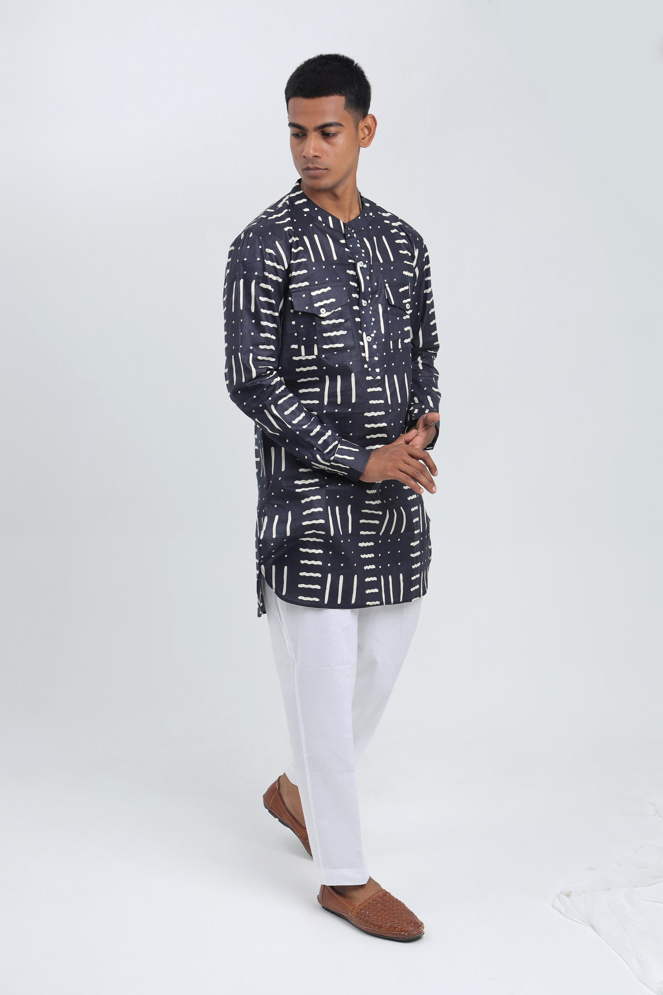Raah Navy Cotton Kurta for Men  Printed Relaxed Fit