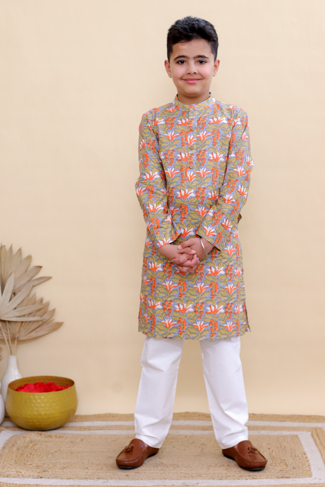 Image of Lotus Pond Kurta Set