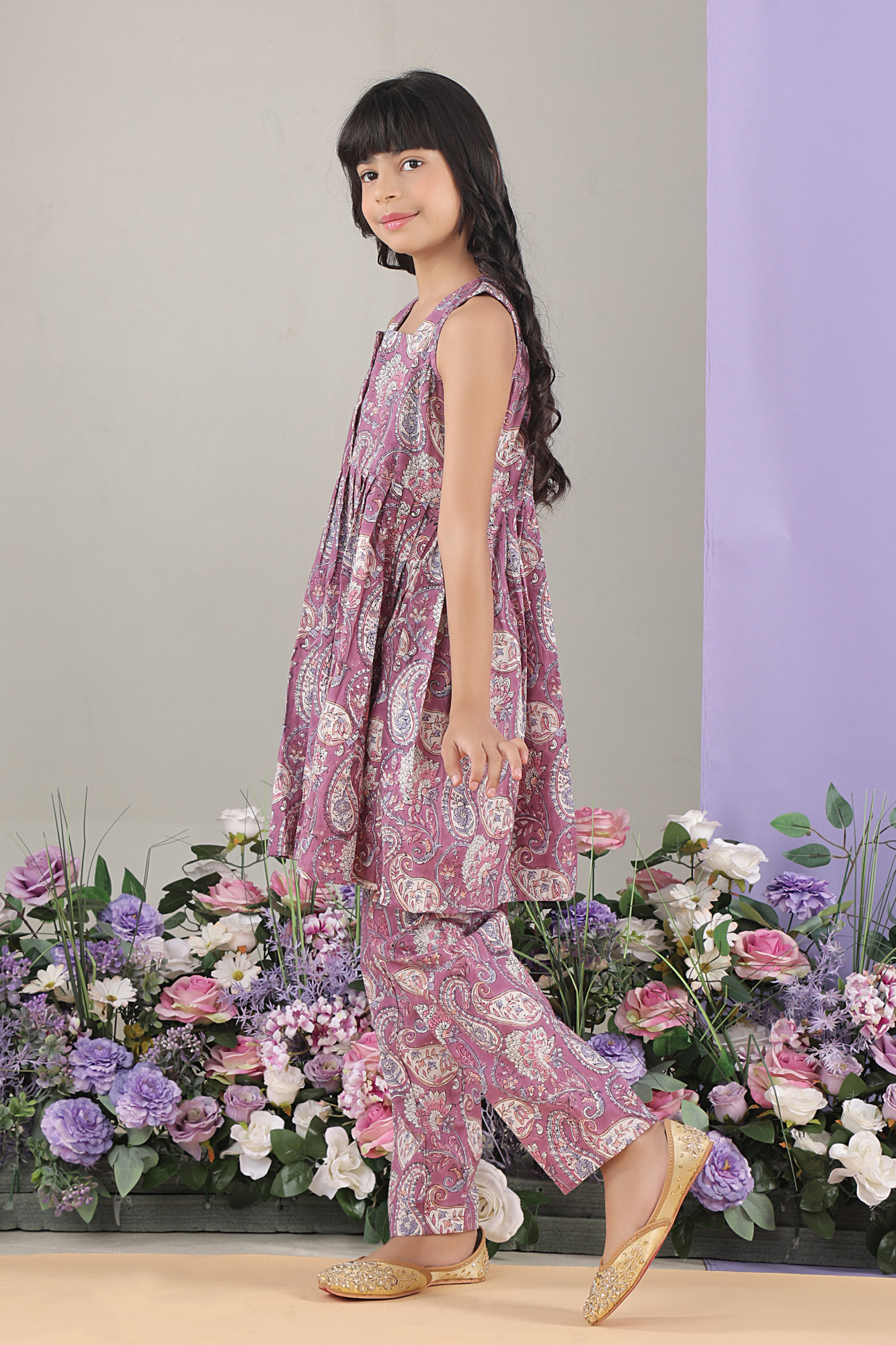 Abhra Sleeveless Tunic  Trouser Set