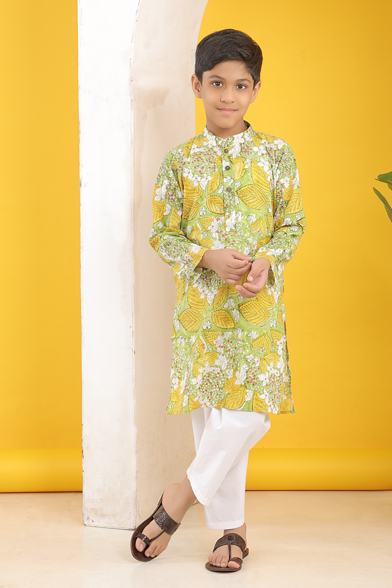 Tarang Floral Kurta Set