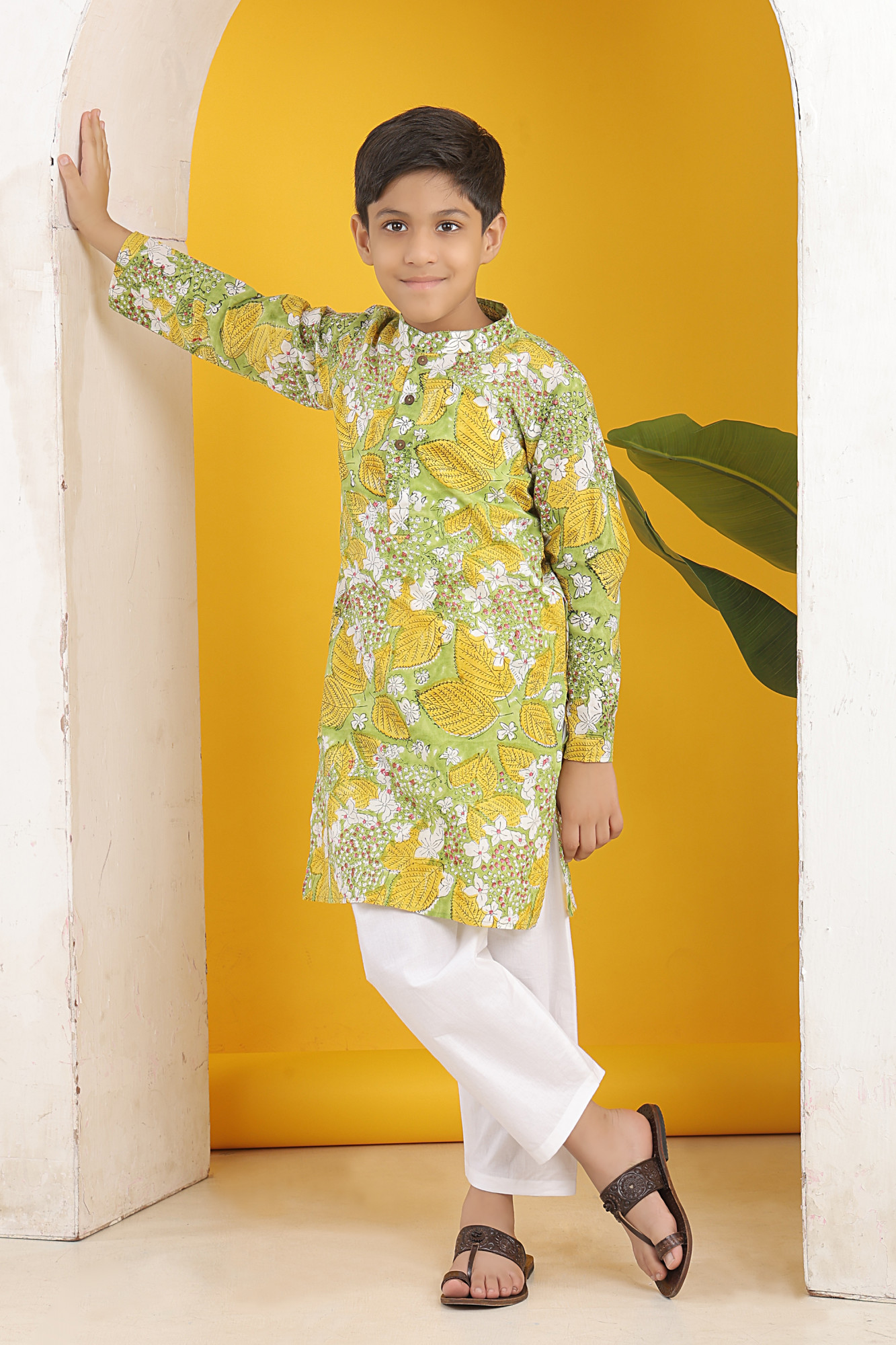 Tarang Floral Kurta Set