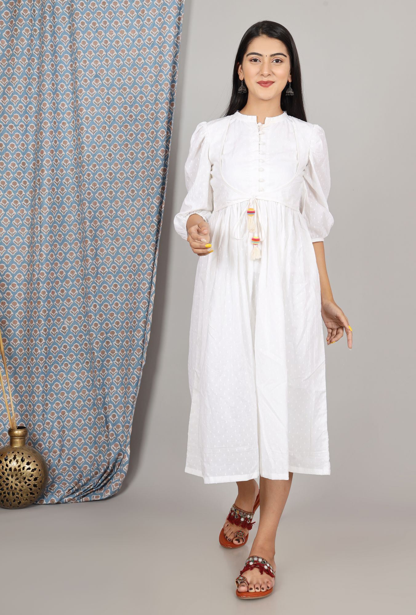 WHITE TIE-UP DRESS