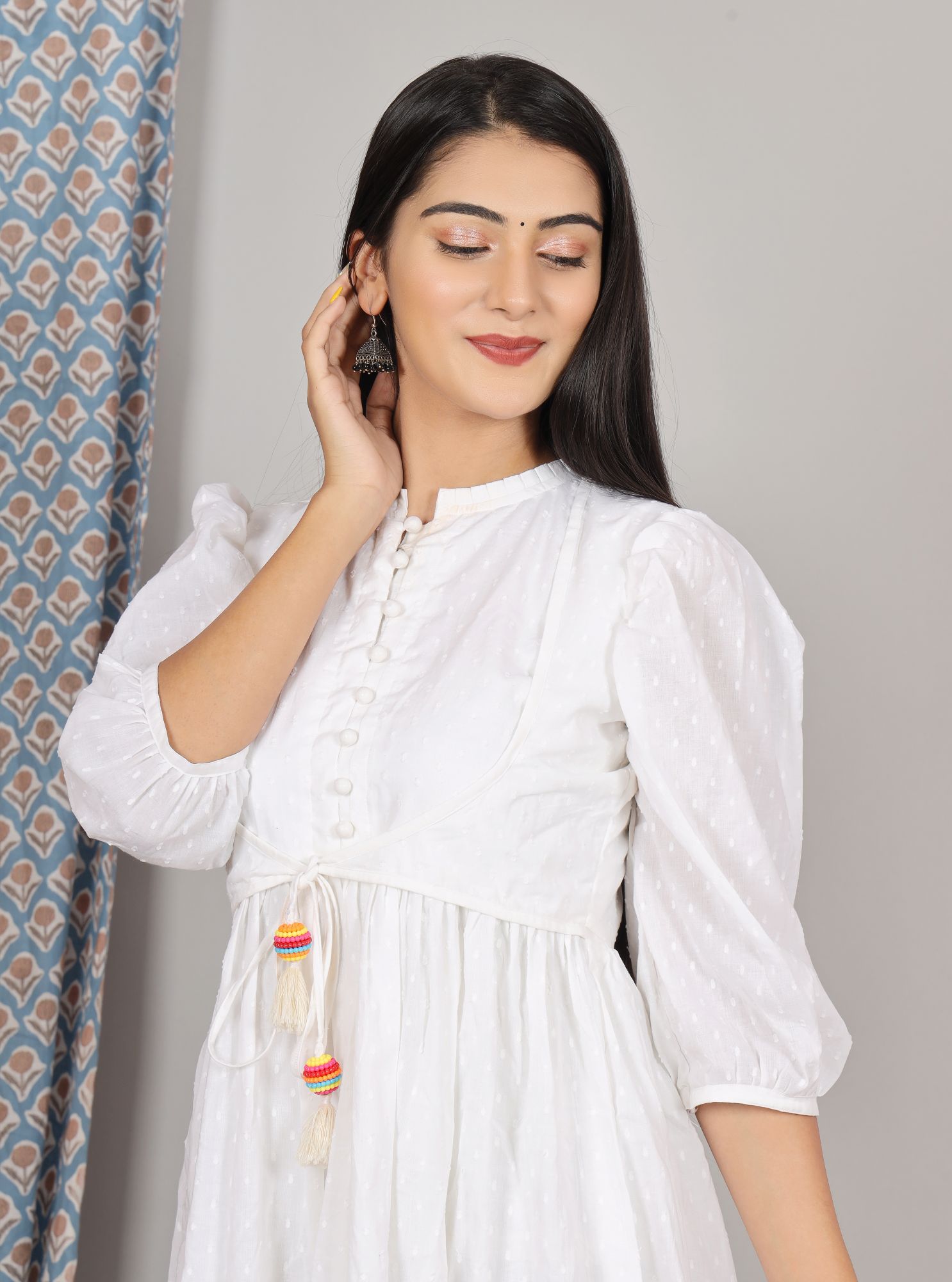 WHITE TIE-UP DRESS
