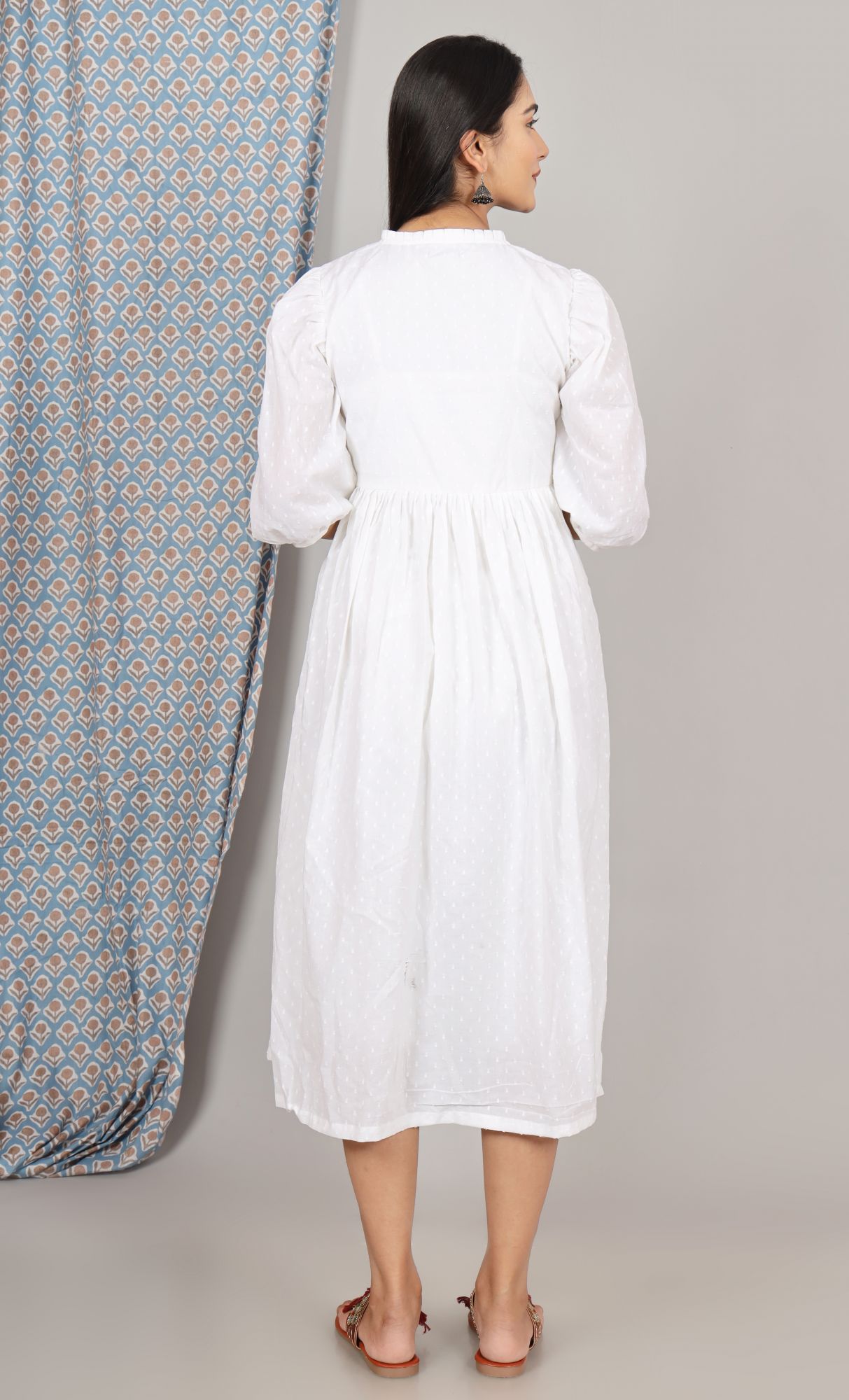 WHITE TIE-UP DRESS