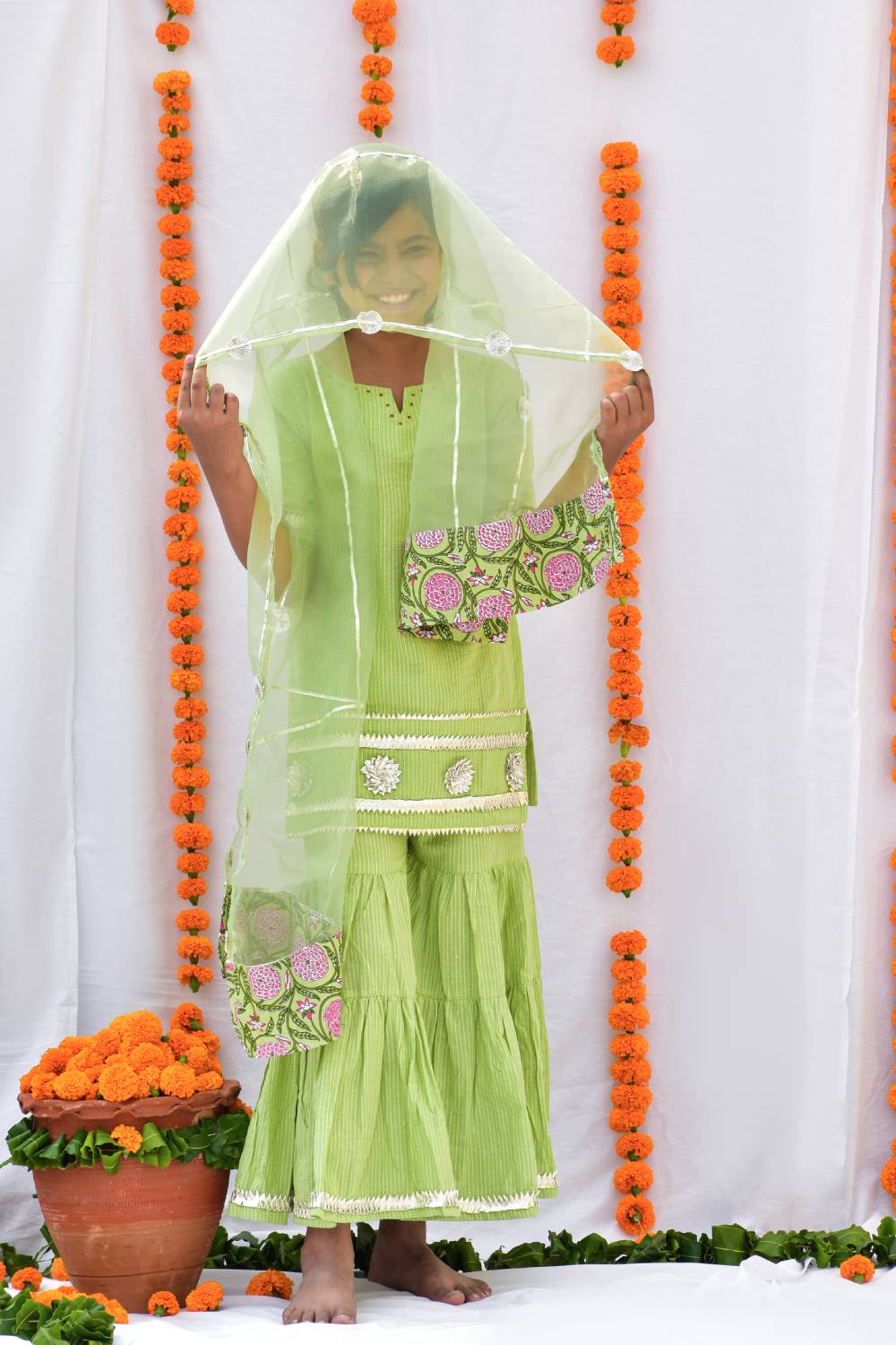 Pista Sharara Set