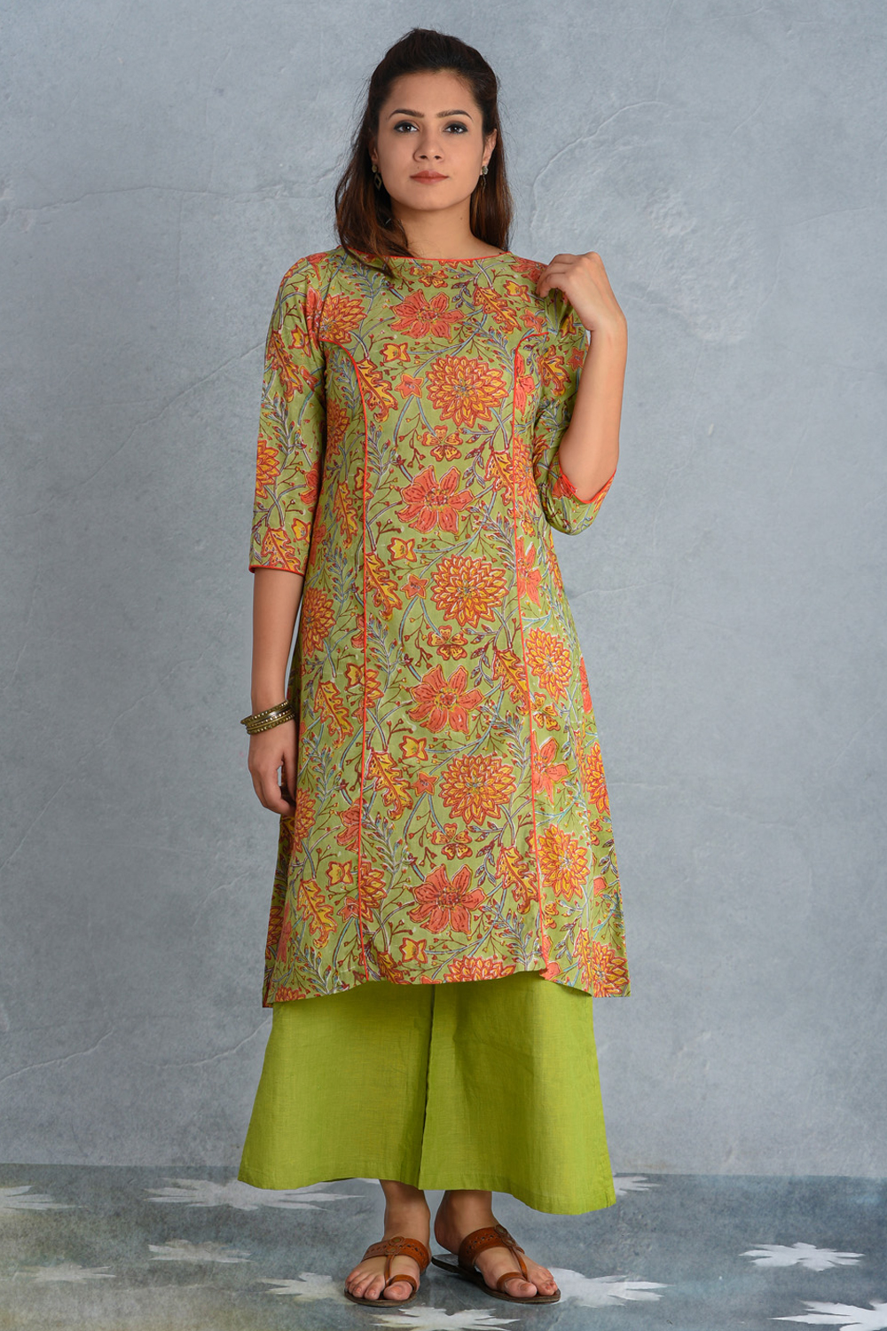 GREEN KURTA SET