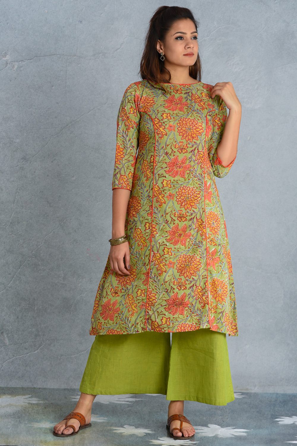 GREEN KURTA SET