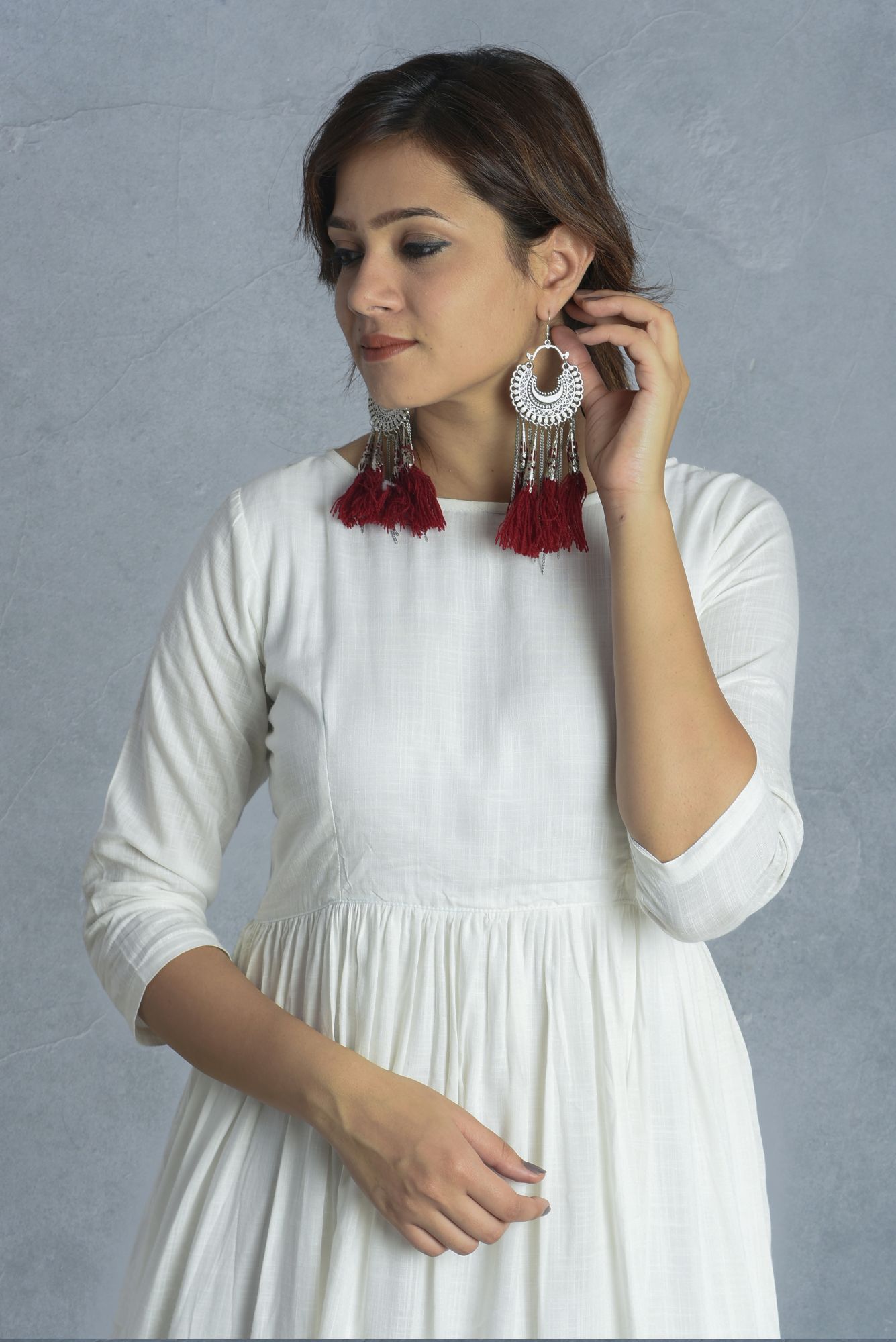 WHITE FLORA DRESS