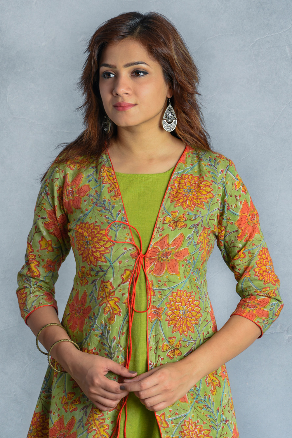 GREEN SHRUG SET
