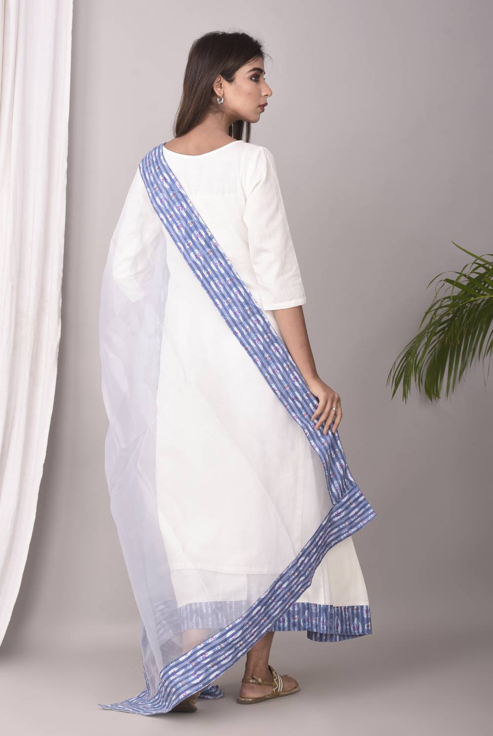 DHAVAL EMBROIDRED KURTA