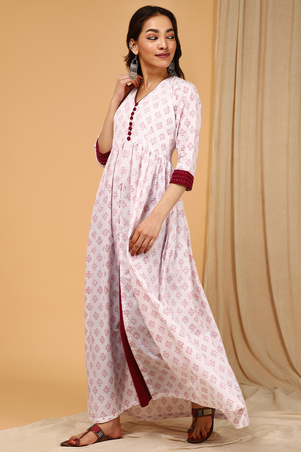 BOOTA KANTHA CAPE