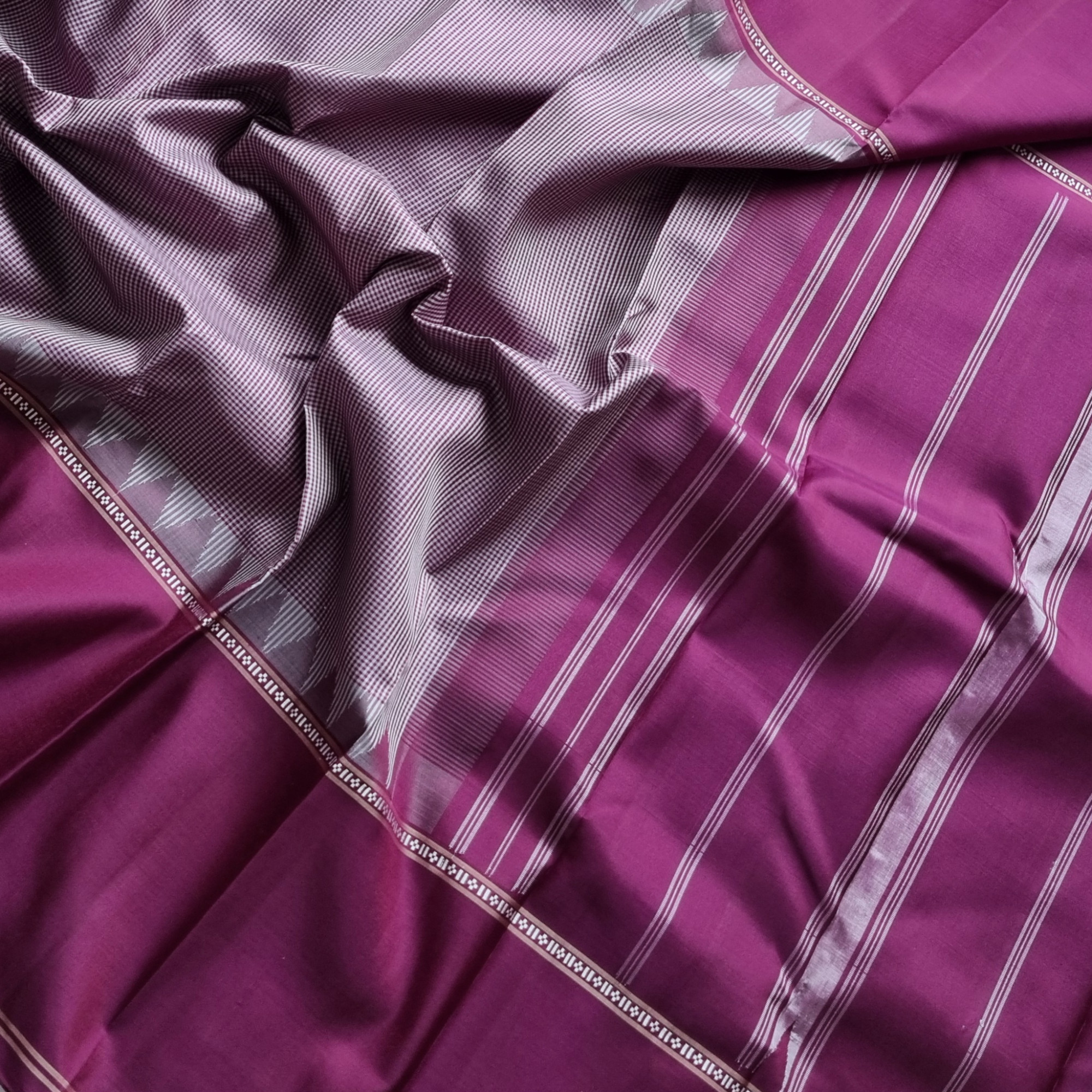 Kanjivaram Silk Podi kattam Korvai threadwork