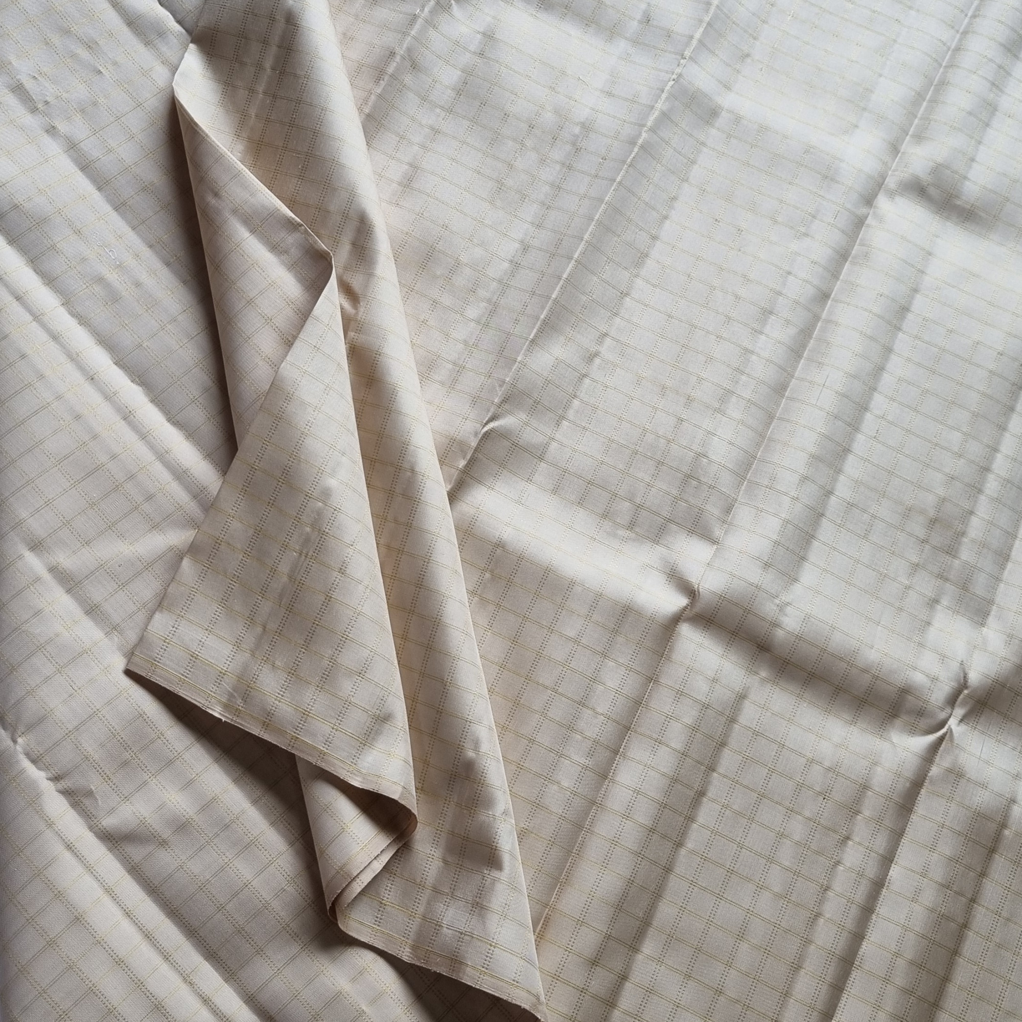 YARDAGE Kanjivaram Silk offwhite with zari kattam